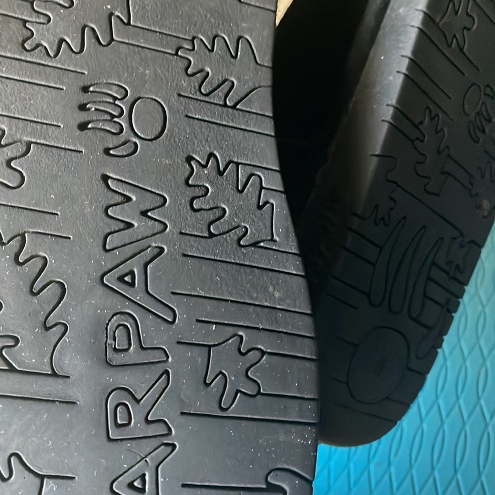 Tom Romeo / BEARPAW Boot - Picture 3 of 4